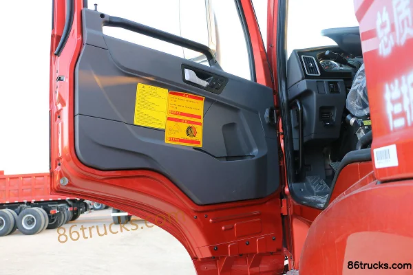 FAW Jiefang Qingdao TianV Heavy Truck 375 hp 8X4(12 wheels) 7.6m Dump Truck Cab (1) | 86Trucks