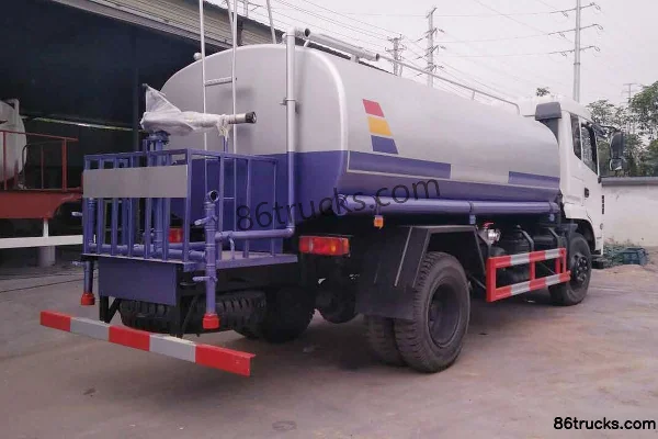 Dongfeng Zhuandi Series 180 hp 4X2(6 wheels) water sprinkler truck (Chengliwei brand) Exterior (2) | 86Trucks