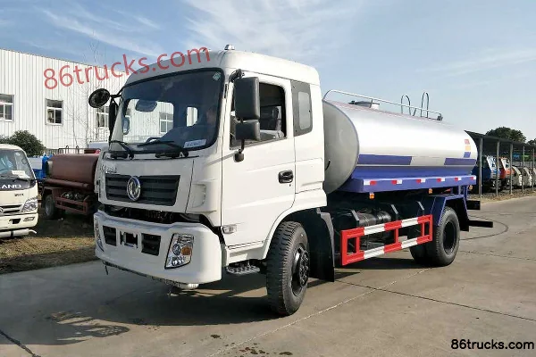 Dongfeng Zhuandi Series 180 hp 4X2(6 wheels) water sprinkler truck (Chengliwei brand) Exterior