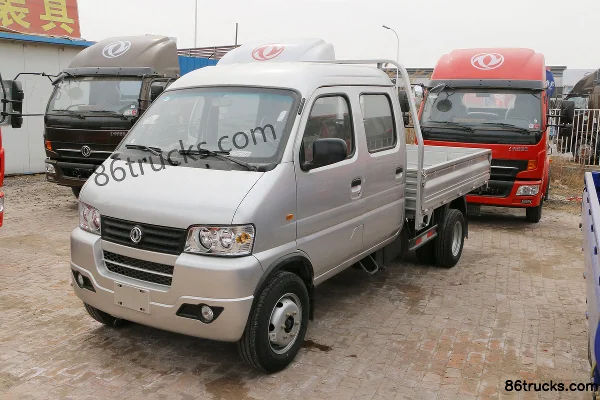 Dongfeng T3 (formerly Xiaobawang W) 110hp 4X2(6 wheels) Gasoline 2.5m Double Row Flatbed Mini Truck Exterior (3) | 86Trucks