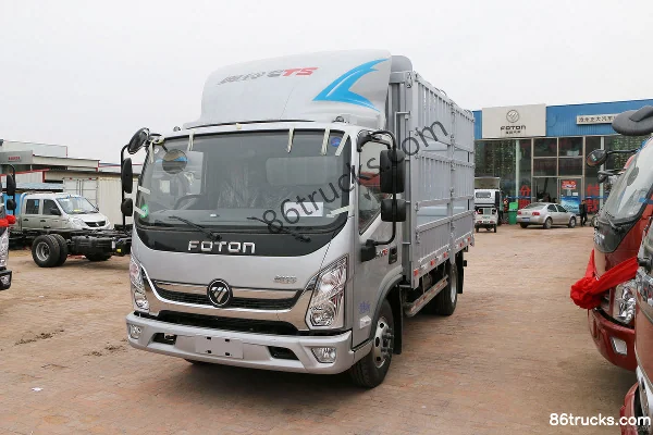 Foton Aoling CTS 156hp 4X2(6 wheels) 4.17m Single Row Railed Light Truck Exterior (3) | 86Trucks