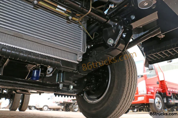 JAC Kangling 29 68hp 4X2(6 wheels) 3.7m single-row flatbed light truck Chassis (3) | 86Trucks