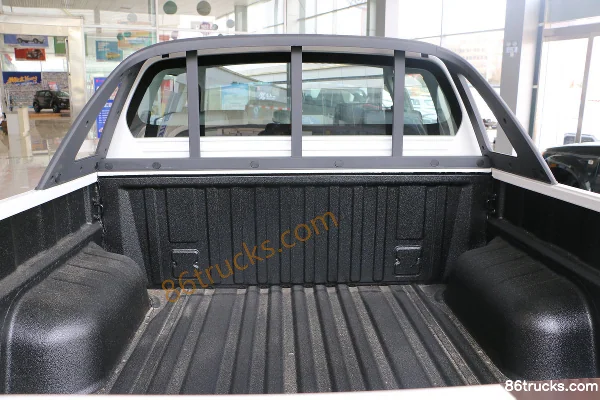 JMC Yuhu 7 2023 Comfort 2.0T gasoline 220hp 4WD automatic standard wheelbase double-row pickup Body (2) | 86Trucks