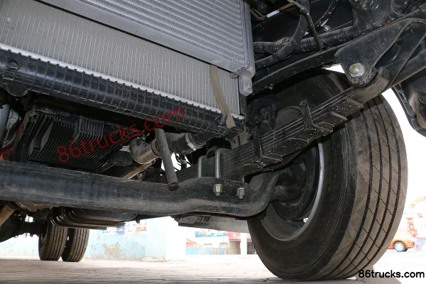JAC Junling V7 154 ch 4X2(6 roues) 5,2 m camion léger à ridelles avec cabine avancée Châssis (3) | 86Trucks