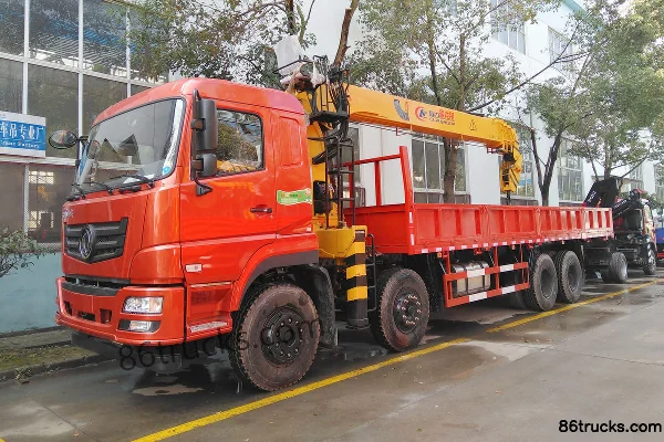 Dongfeng Teshang 270hp 8X4(12 wheels) Truck Mounted Crane (Chengliwei Brand) Exterior (3) | 86Trucks
