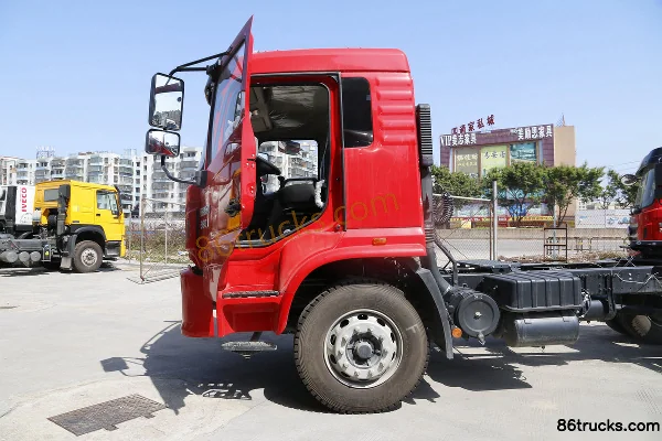 SAIC Hongyan Jiebao Heavy Truck 280 hp 4X2(6 wheels) Tractor Truck Cab (1) | 86Trucks