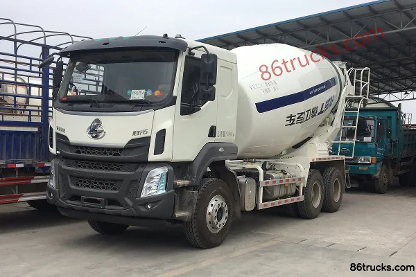 DongfengLiuqi ChenglongH5 350 ch 6X4(10 roues) camion malaxeur 4,2 m³ Extérieur (2) | 86Trucks