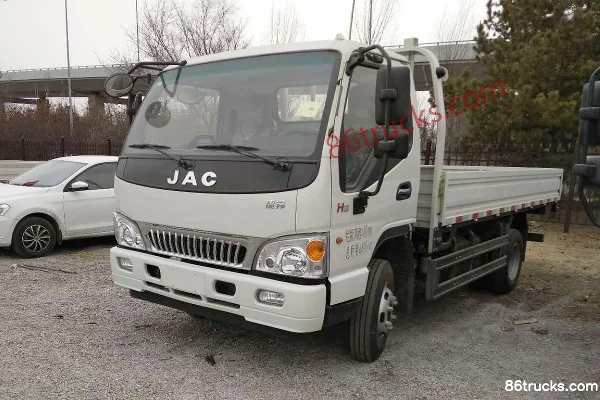 JAC Kangling 33 large 115 ch 4X2(6 roues) camion plateau cabine simple 4,18 m Extérieur (2) | 86Trucks