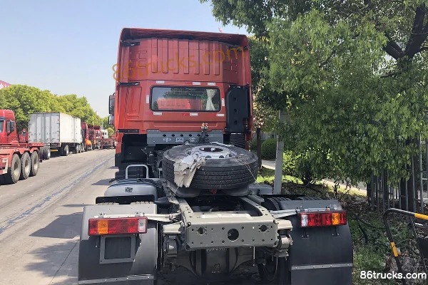Sinotruk (formerly Sinotruk Wangpai) W5B-H heavy truck 310hp 4X2(6 wheels) tractor truck (MCY11 rear axle) Exterior (3) | 86Trucks