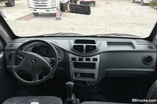 Sichuan Hyundai Ruibao 1,3 L 87 ch 4X2(6 roues) essence/CNG camion léger plateau à cabine double 2,6 m (2) | 86Trucks