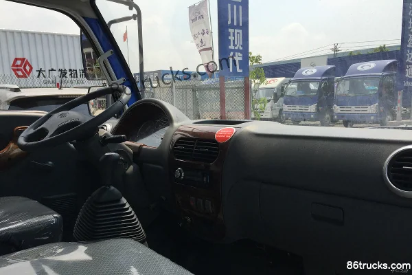 NanJun Xiangkang 87 hp 4X2(6 wheels) 3.55m Dump Truck Cab (2) | 86Trucks