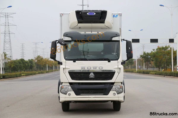 Sinotruk HOWO T5G 210 ch 4X2(6 roues) camion frigorifique 7,7 m (marque Kangfei) Extérieur (2) | 86Trucks