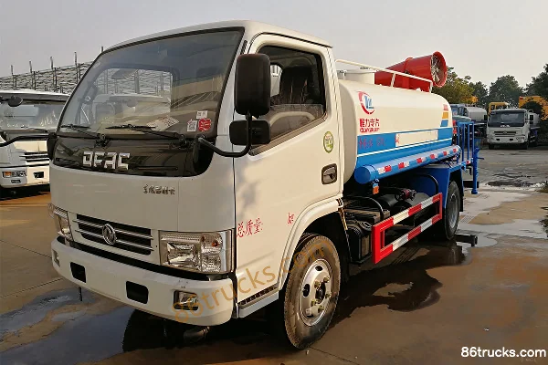 Dongfeng Duolika D7 156 hp 4X2(6 wheels) multi-function dust suppression truck (Chengliwei brand) Exterior (2) | 86Trucks