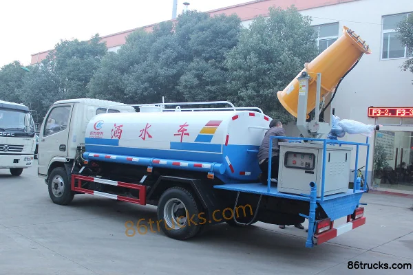 Dongfeng Duolika D7 129hp 4X2(6 wheels) Multi-function Dust Suppression Truck (Chengliwei Brand) Exterior (2) | 86Trucks