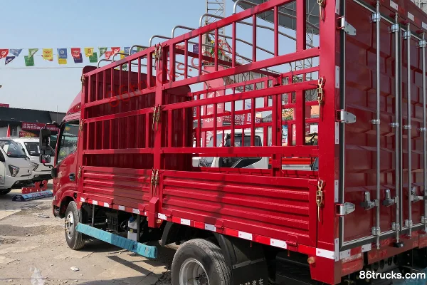 Tangjun Ouling K3 Series 117hp 4X2(6 wheels) 4.15m Single Row Cage Cargo Truck Exterior (2) | 86Trucks