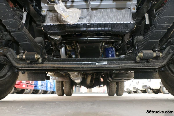 Feidi V2 Series 95 hp 4X2(6 wheels) 3.85m semi-row stake truck Chassis (2) | 86Trucks