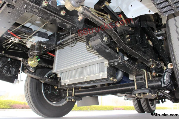 Kama Kaijie M1 110hp 4X2(6 wheels) 3.6m single-row flatbed light truck Chassis (2) | 86Trucks