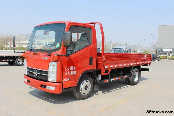 Kama Kaijie 143hp 4X2(6 wheels) 4.63m single-row flatbed light truck Exterior (3) | 86Trucks