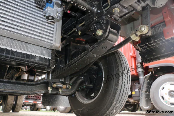 Foton Forland Kangrui H 95 ch 4X2(6 roues) camion léger fourgon à cabine avancée 4,165 m Châssis (3) | 86Trucks