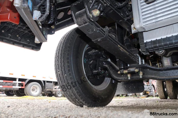 Foton Forland Kangrui H 95 ch 4X2(6 roues) camion léger fourgon à cabine avancée 4,165 m Châssis (2) | 86Trucks