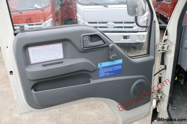 Foton Forland Xiaoka Star 2 60 ch 4X2(6 roues) 3,3 m camion plateau micro (ex-Sairui 2850) Cabine (1) | 86Trucks