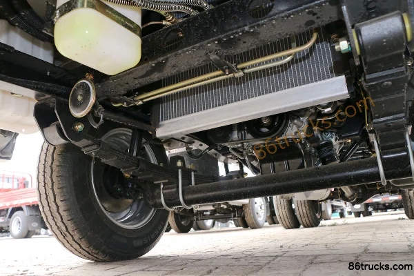 Foton Times Small Card Star Q2 1.5L 112 hp 4X2(6 wheels) gasoline 2.71m double-row flatbed micro truck Chassis (2) | 86Trucks