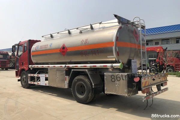 FAW Jiefang J6L 220 hp 4X2(6 wheels) fuel tanker truck (Chengliwei brand) Exterior (3) | 86Trucks