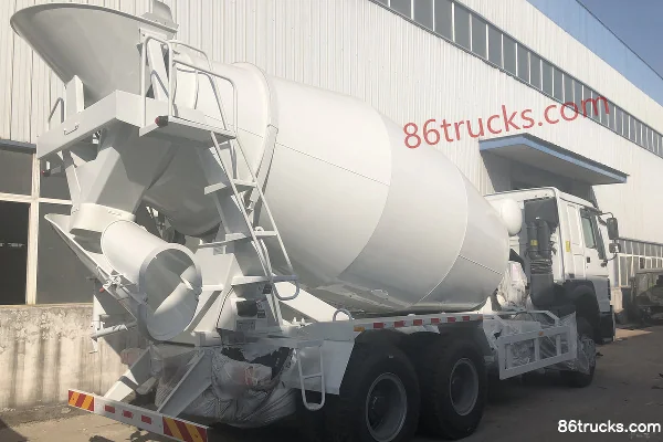 SHACMAN Delong F3000 375 hp 6X4(10 wheels) 4.05 m³ concrete mixer truck (Chengliwei brand) Exterior (3) | 86Trucks