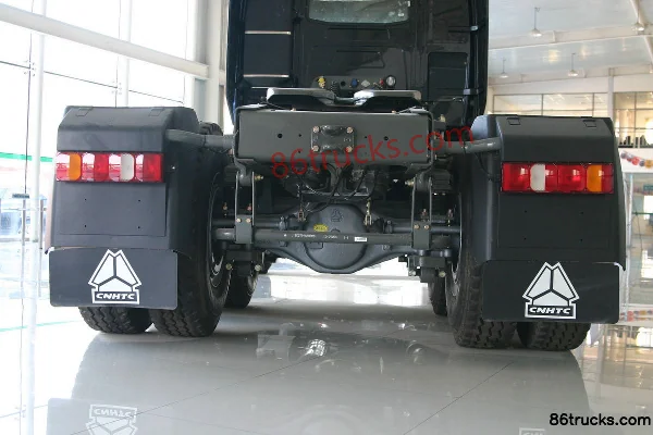 Sinotruk HOWO A7 Series Heavy Truck 340 hp 6X4(10 wheels) Tractor Truck (A7-G Cab) Chassis (1) | 86Trucks