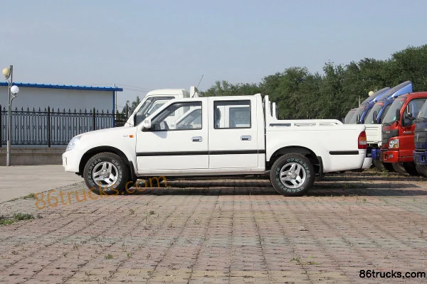Foton Sauvana V3 Luxury Edition 2.3L Gasoline Double Cab Pickup (3) | 86Trucks