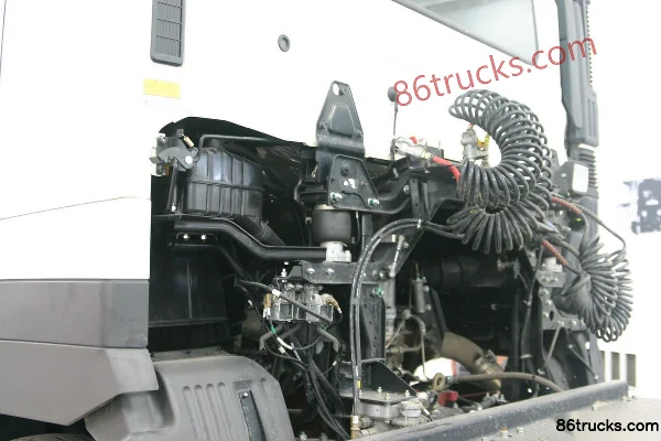 GAC HINO 700 Series Heavy Truck 380 hp 6X4(10 wheels) Tractor Truck (Fast Gear) Chassis (1) | 86Trucks