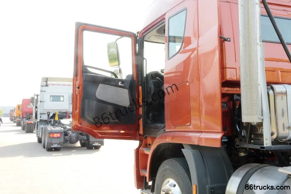 Union Truck Série U poids lourd 460ch 6X4(10 roues) tracteur routier LNG (China VI) Cabine (1) | 86Trucks