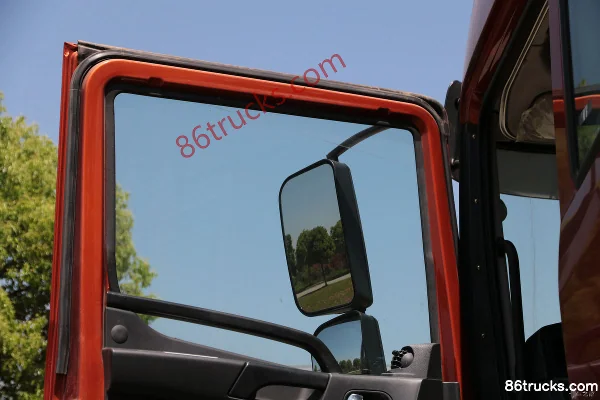 Union Truck U550 Heavy Truck 8th Anniversary Edition 550 hp 6X4(10 wheels) Tractor Truck Cab (3) | 86Trucks