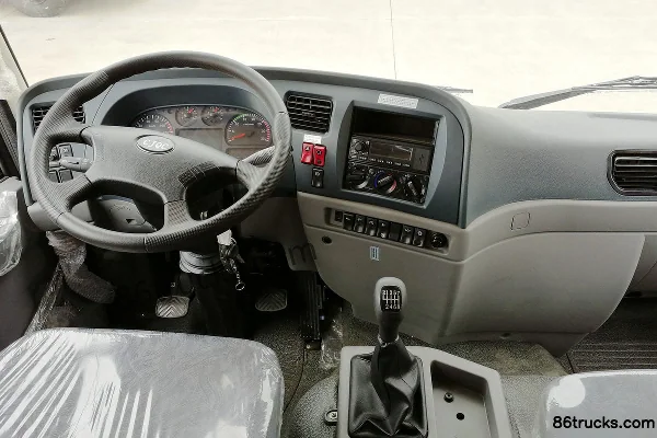 CHUANJIAO 220 hp 6X2(8 wheels) 5.8m dump truck Cab (3) | 86Trucks