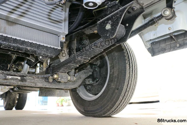 Feidi A1 série 102 ch 4X2(6 roues) camion léger fourgon cabine simple 4,15 m Châssis (3) | 86Trucks
