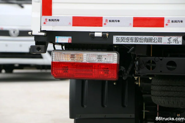 Dongfeng T5 1,5L 110 ch 4X2(6 roues) petit camion plateau 3,7 m cabine simple (voie large) Carrosserie (2) | 86Trucks