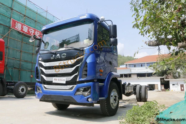 JAC Gallop K5L Medium Truck 180 hp 4X2(6 wheels) 7.77m van cargo truck Exterior (3) | 86Trucks