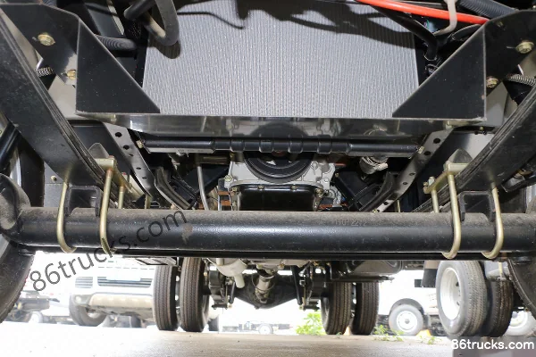 Beiqi Heibao Q7 1.5L 112 hp 4X2(6 wheels) Gasoline 3.22m Single Row Flatbed Mini Truck Chassis (1) | 86Trucks