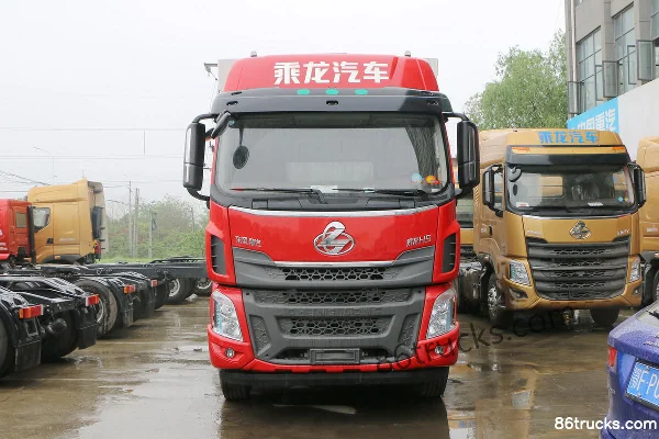 Dongfeng H5 Chuangfu Edition 6.7L Diesel 290hp 6X2(8 wheels) Fast Gear 8-Speed 9.5m Wing Van Truck Exterior (2) | 86Trucks