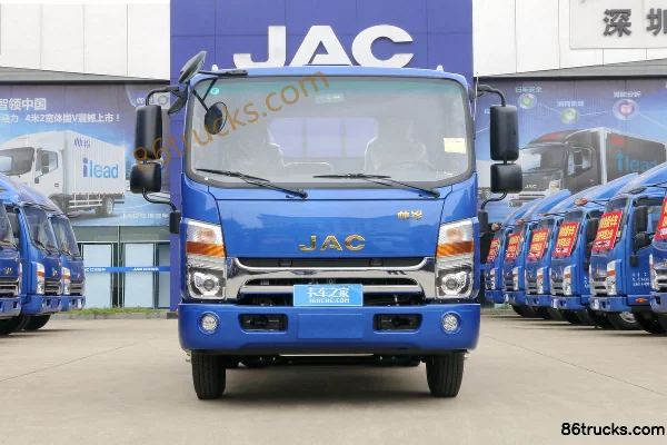 JAC Shuailing Q6 130 ch 4X2(6 roues) camion léger plateau à ridelles à cabine simple 4,18 m Extérieur (2) | 86Trucks