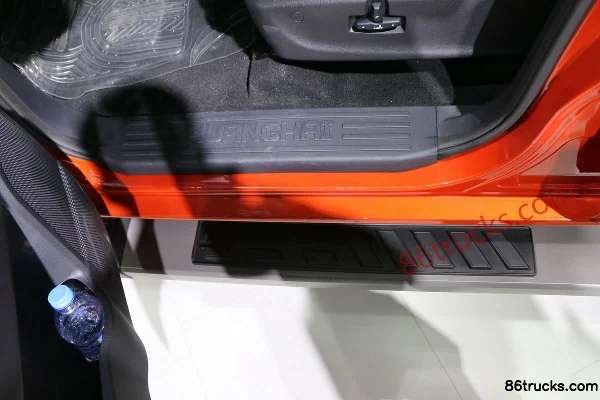 Huanghai N3 2019 Sport Edition 2.5T Diesel 140hp 2WD Double Row Pickup Chassis (3) | 86Trucks