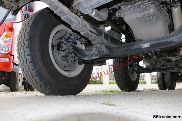 Sinotruk HOWO H3 220 hp 6X2(8 wheels) 4.7m Dump Truck Chassis (2) | 86Trucks