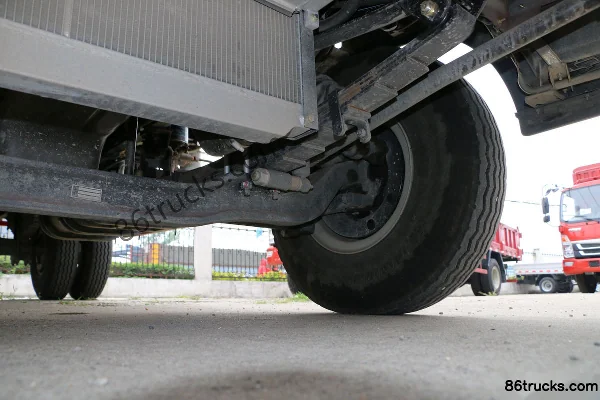 Sinotruk HOWO MANH3 154 ch 4X2(6 roues) 4,2 m fourgon à ridelles cabine simple (boîte Sinotruk 10 vitesses) Châssis (3) | 86Trucks
