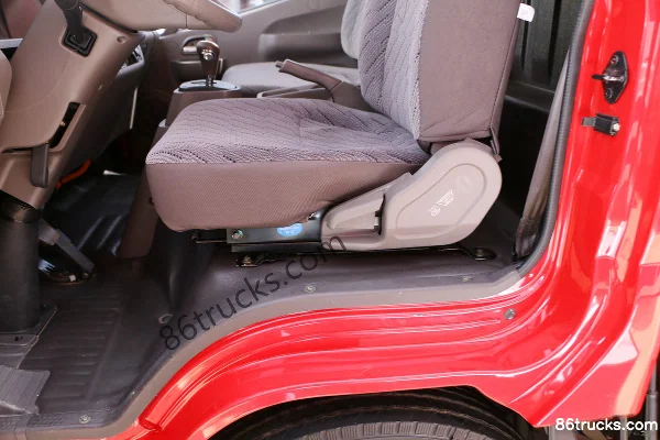Foton Aumark BEV JD Edition 4.5T 4.17m single-row pure electric van light truck 83.2kWh 4X2(6 wheels) Interior (3) | 86Trucks