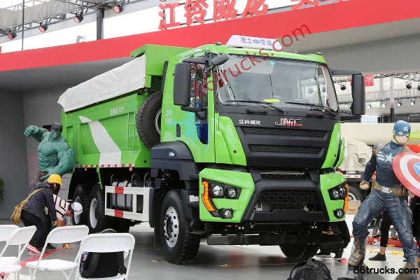 Sinotruk Weilong Heavy Truck 390hp 6X4(10 wheels) 5.6m dump truck Exterior