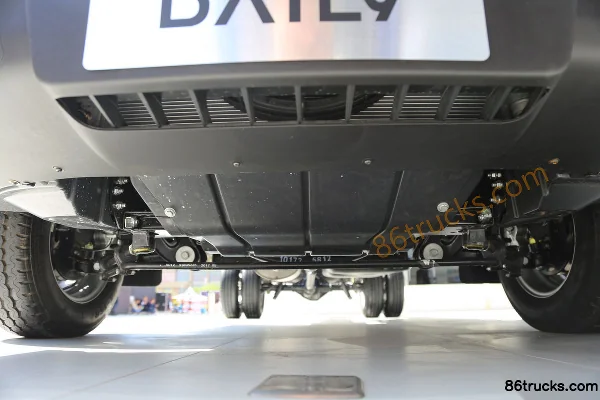 NAVECO DAILY C45-33 145hp 4X2(6 wheels) single-row flatbed light truck Chassis (1) | 86Trucks