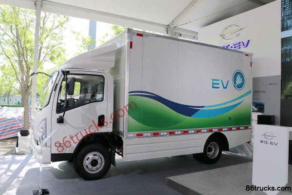 Changjiang SM07 7.37T 4.15m Cargo Box Electric Van 78.96kWh 4X2(6 wheels) Exterior (3) | 86Trucks