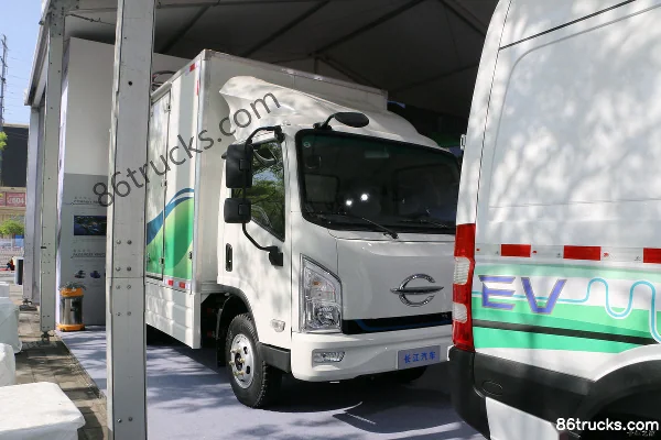 CHANGJIANG CHANGJIANG SM07 Electric Light Truck electric cargo truck