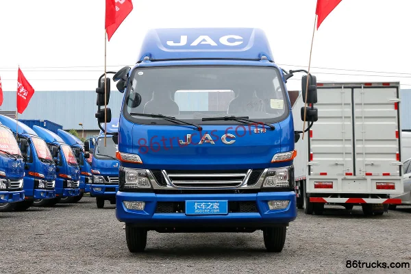 JAC Junling V6 131 hp 4X2(6 wheels) 3.82m Semi-row Van Light Truck Exterior (2) | 86Trucks