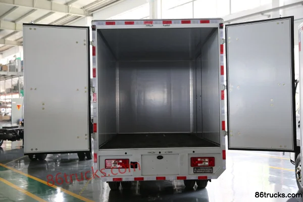 Pulant Dingfeng Luxury Edition 4.5T 4.22m Single Row Pure Electric Van Light Truck 93.3kWh 4X2(6 wheels) Chassis (1) | 86Trucks